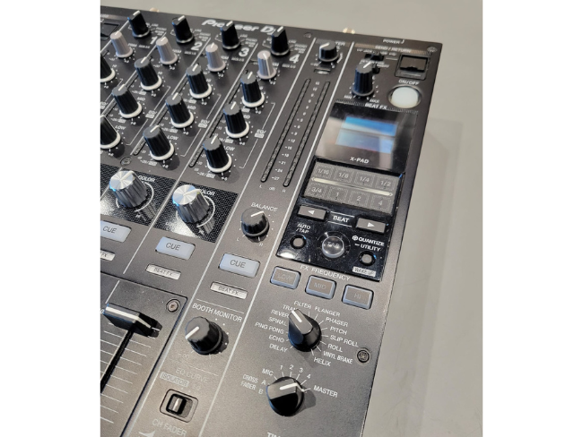 Pioneer DJ DJM-900NXS2 4-Channel DJ Mixer (Like New)